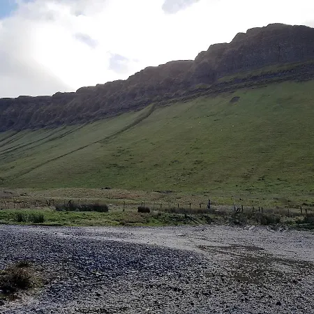 Rowanville فندق مبيت وإفطار Grange (Sligo)