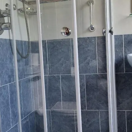 Frühstückspension Rowanville 4*