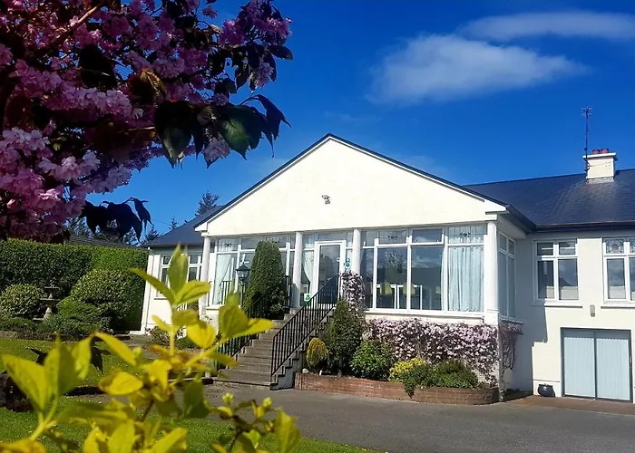 Rowanville 4* Grange (Sligo)
