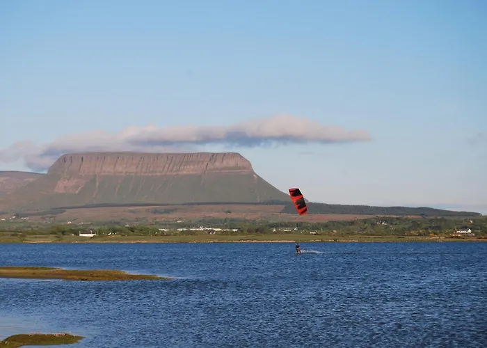Rowanville 4* Grange (Sligo)