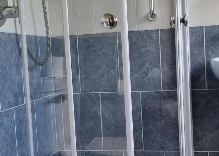 Alojamento de Acomodação e Pequeno-almoço Rowanville 4*
